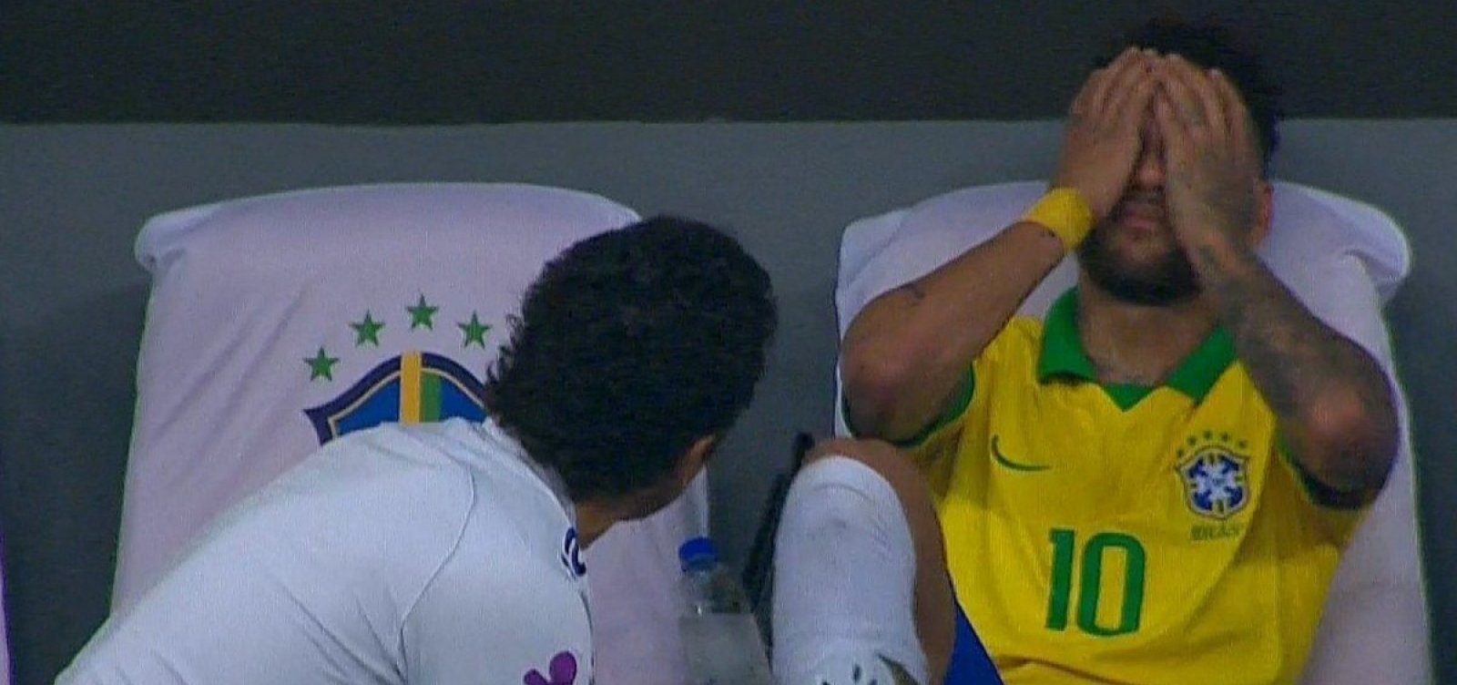 Brasil vence o Catar por 2 a 0 em amistoso; Neymar sai machucado