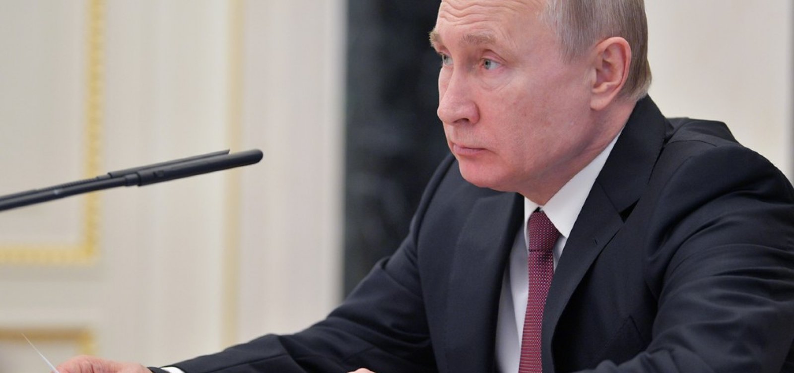 Países que apoiam Guaidó na Venezuela são 'loucos', diz Putin