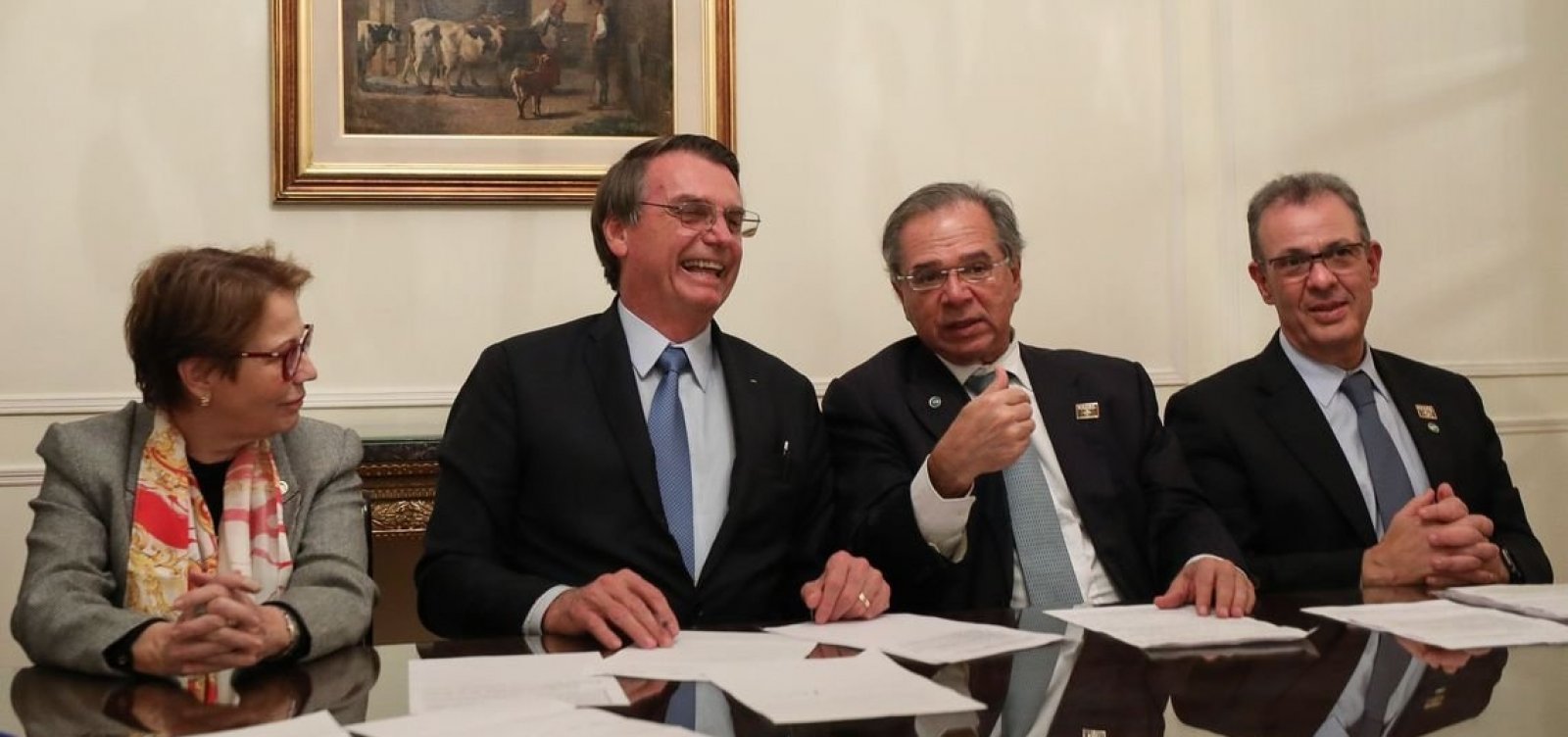 Crítico do IBGE, Bolsonaro faz enquete no Facebook para embasar proposta