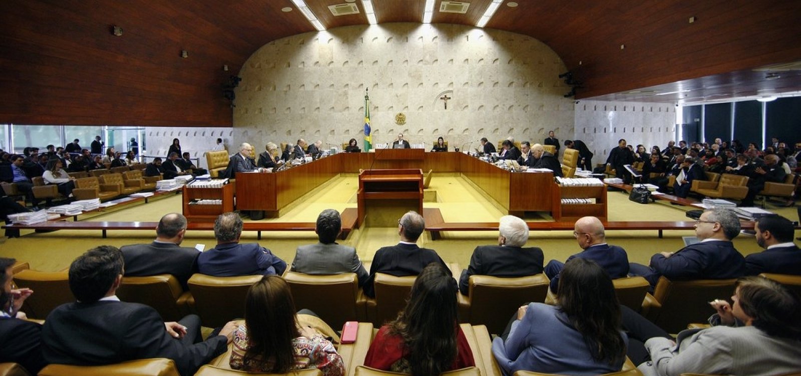 Oito parlamentares denunciados na Lava Jato aguardam STF decidir se vão virar réus