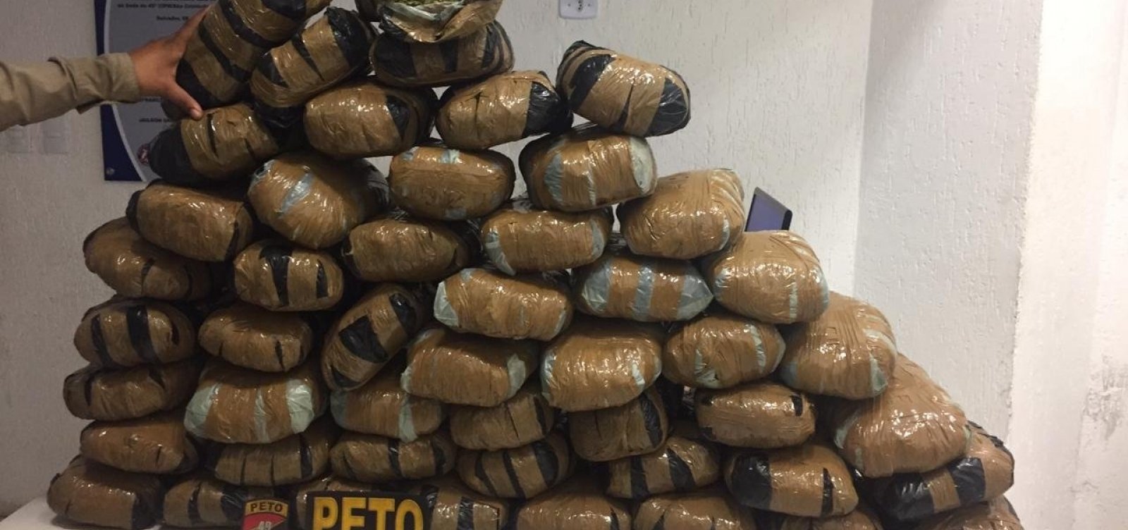 Maconha avaliada em R$ 50 mil é apreendida em Salvador