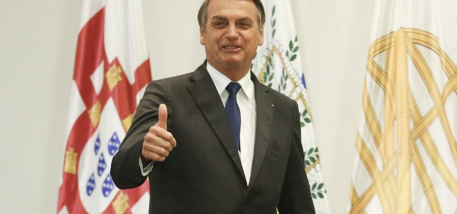Bolsonaro pede que população cobre do Senado aprovação do decreto de armas