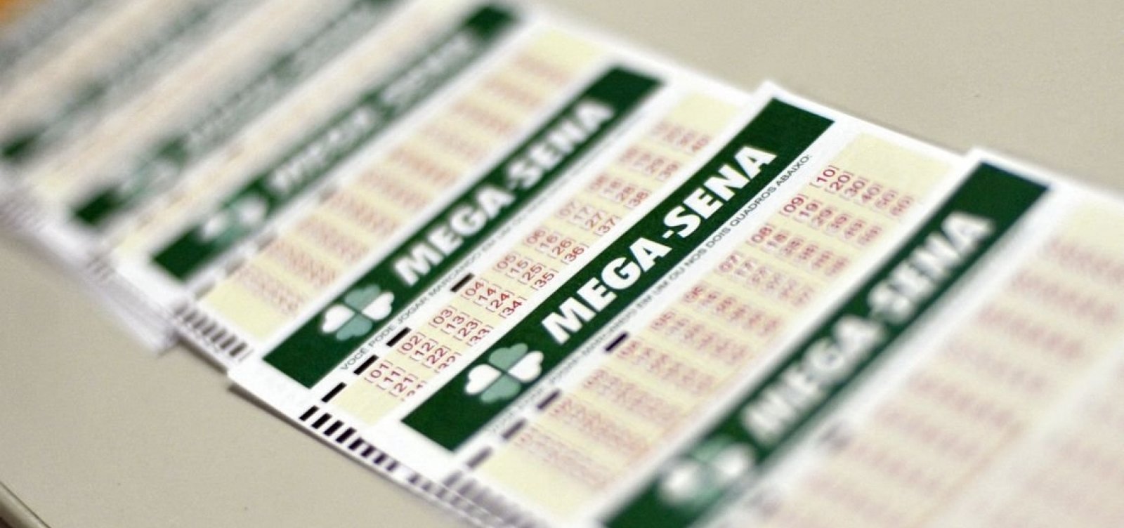 Mega-Sena acumula e pode pagar R$ 125 milhões na próxima quarta-feira