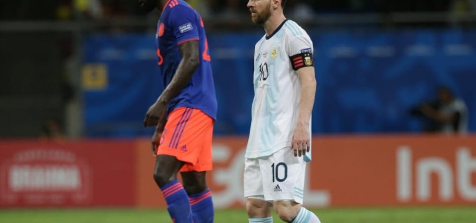 'Não há tempo para lamentar-se', diz Messi após derrota em Salvador