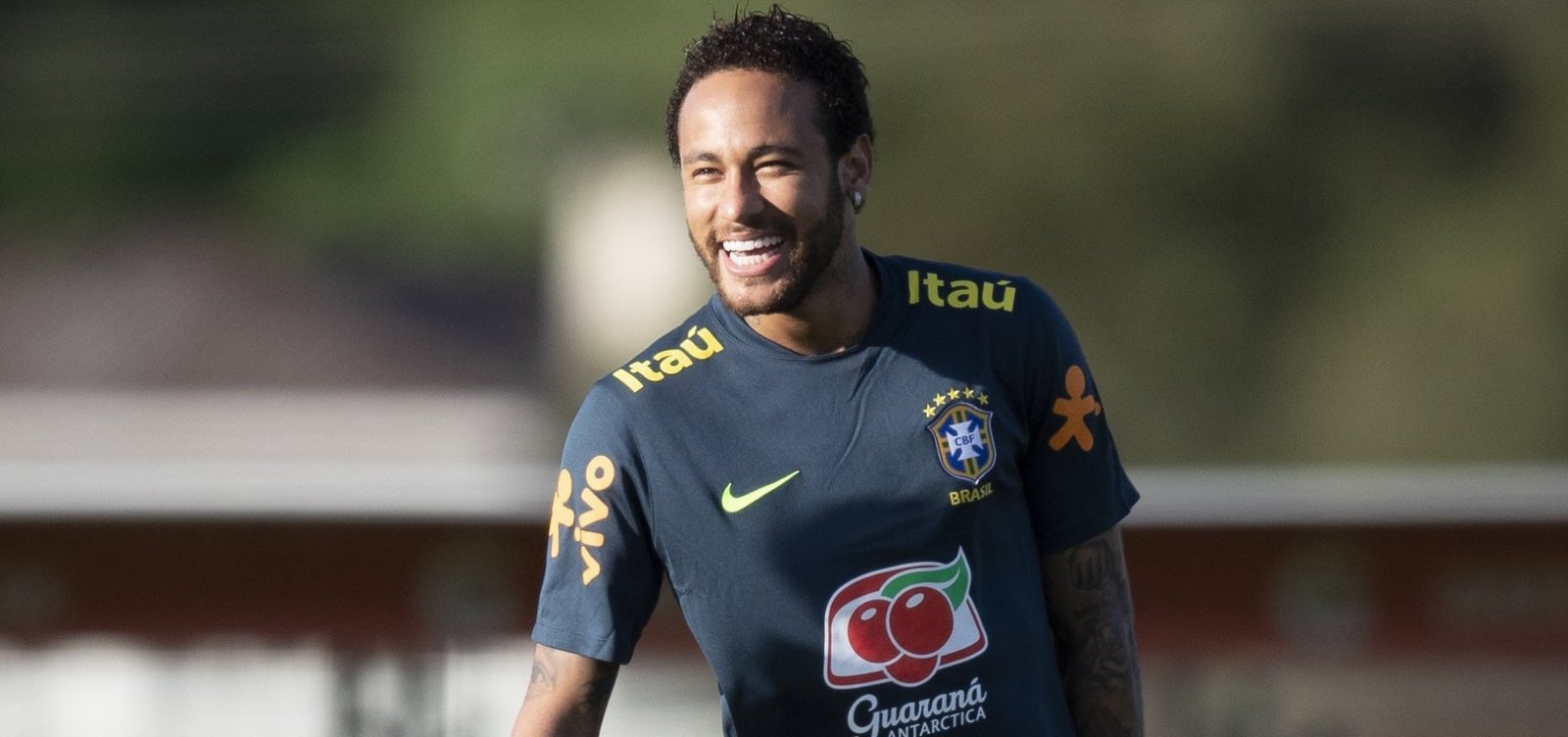 Barcelona negocia a volta de Neymar
