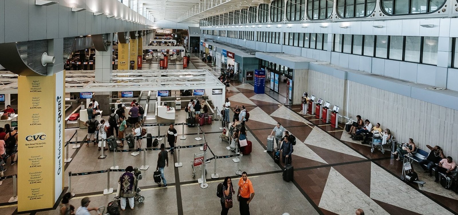 Pista principal do aeroporto deixa de funcionar e voos são redirecionados