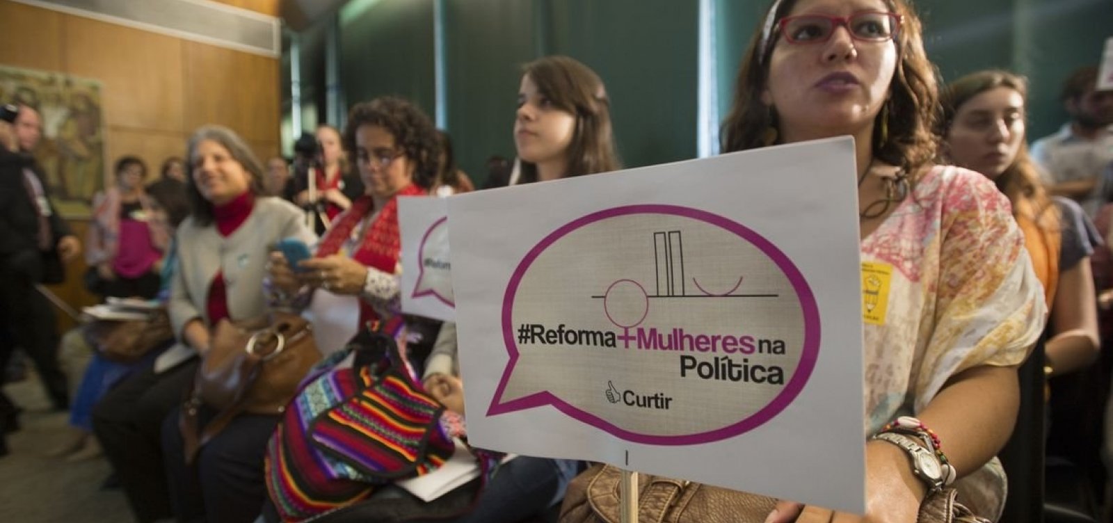 Mulheres são menos de um terço nas cúpulas dos partidos