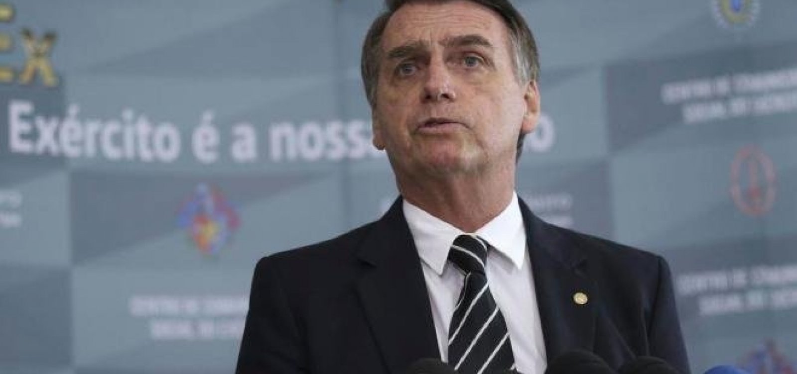 Mesmo com risco de derrota, Bolsonaro não revogará decretos de armas