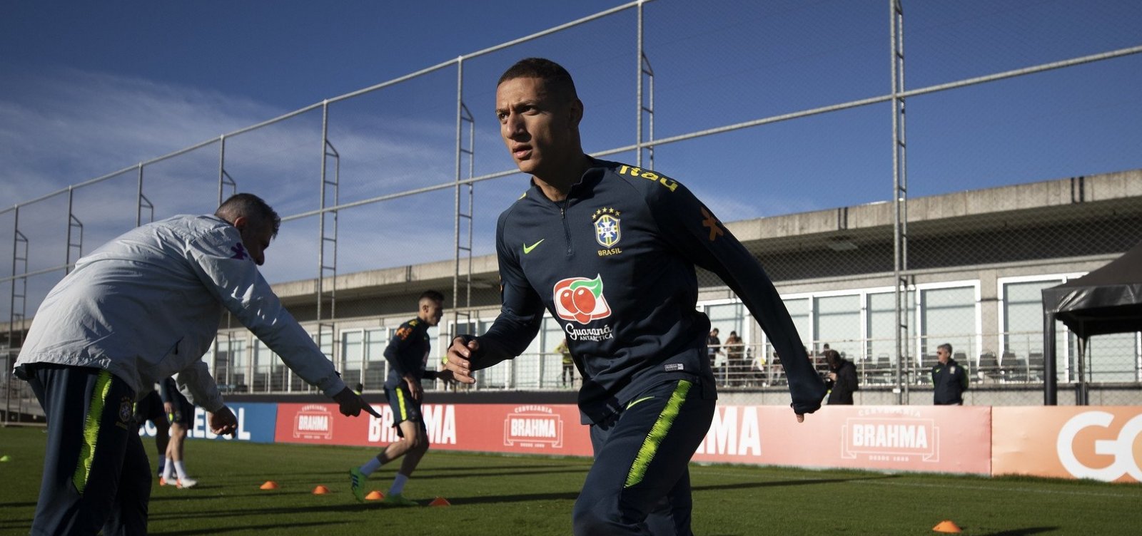 Com caxumba, Richarlison desfalca seleção brasileira