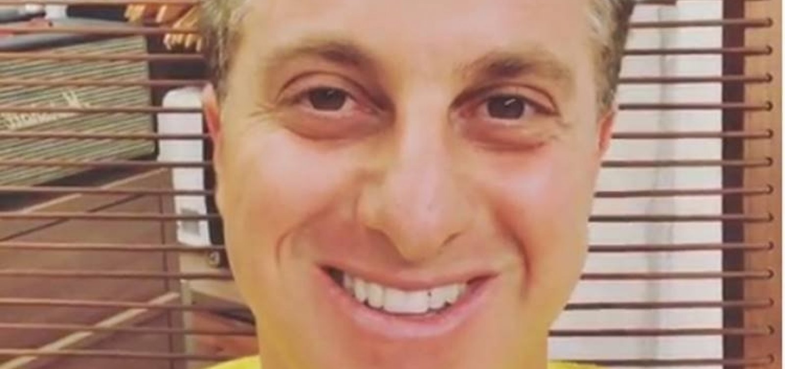 Luciano Huck janta com ACM Neto, presidente do DEM, no Rio