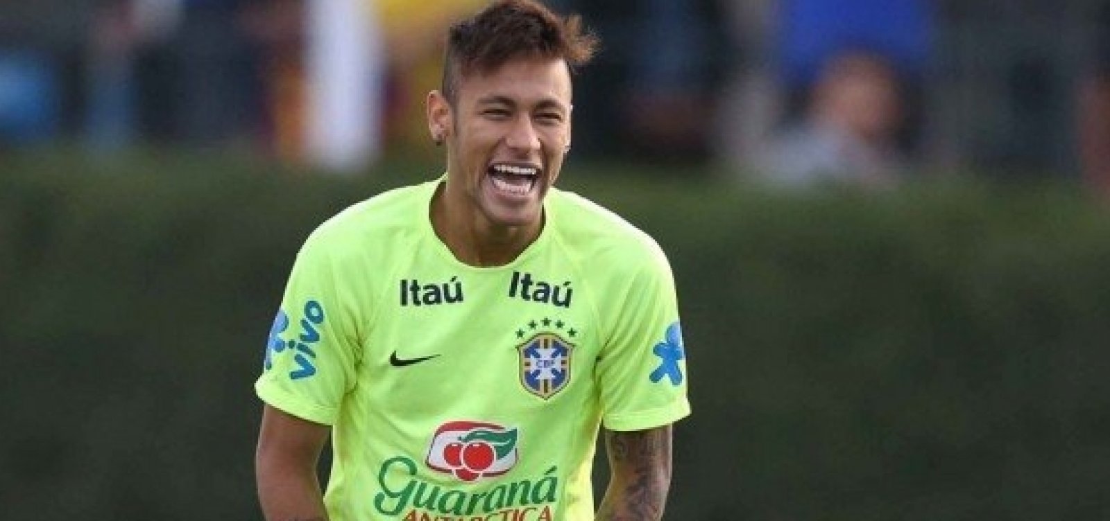 Justiça espanhola decide que Neymar deve ser julgado em Barcelona