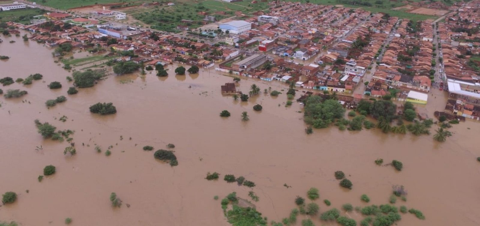 Pedro Alexandre: Agência de Águas diz que Governo da Bahia é responsável por fiscalizar barragem