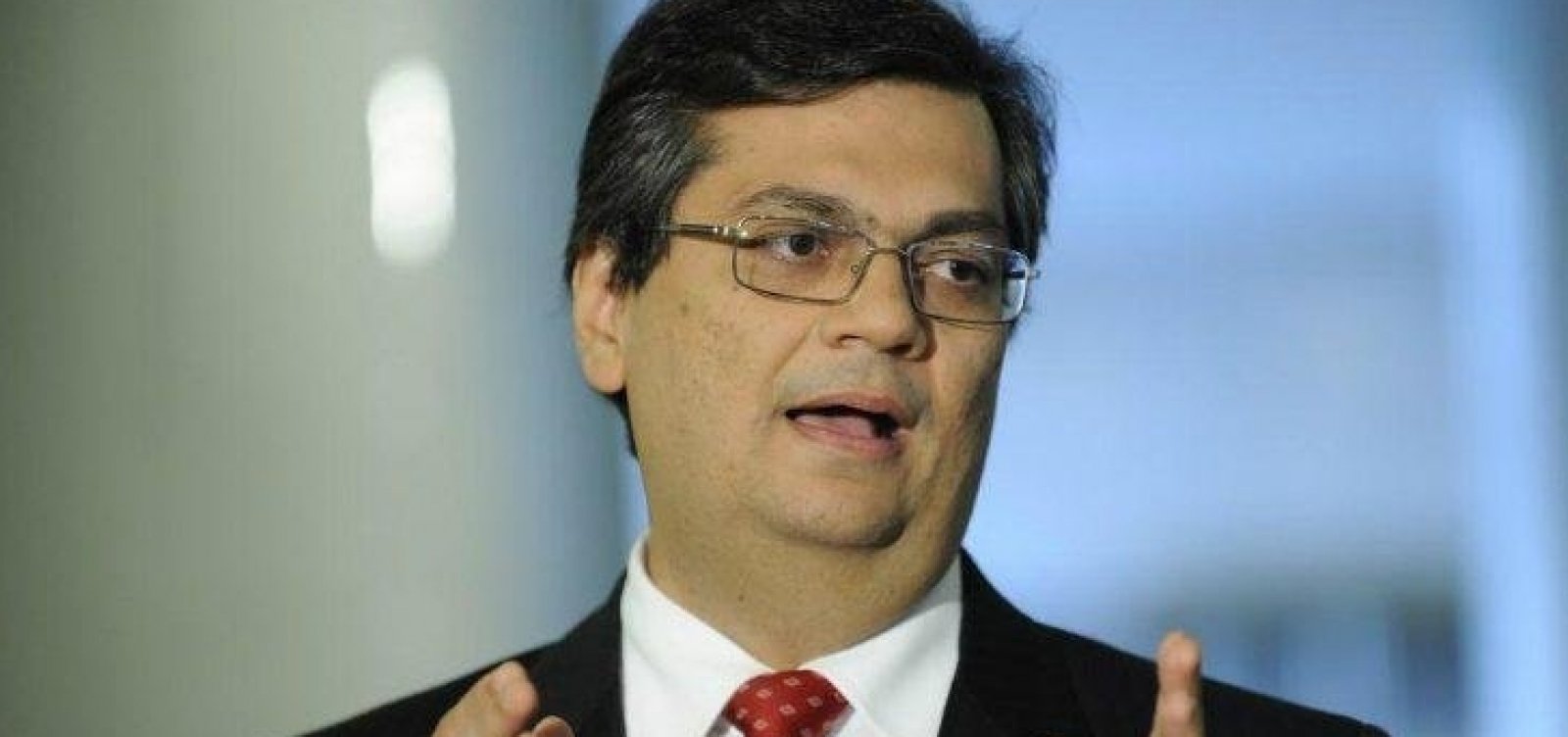 'Esquerda não deve fugir do tema da corrupção', diz governador do Maranhão