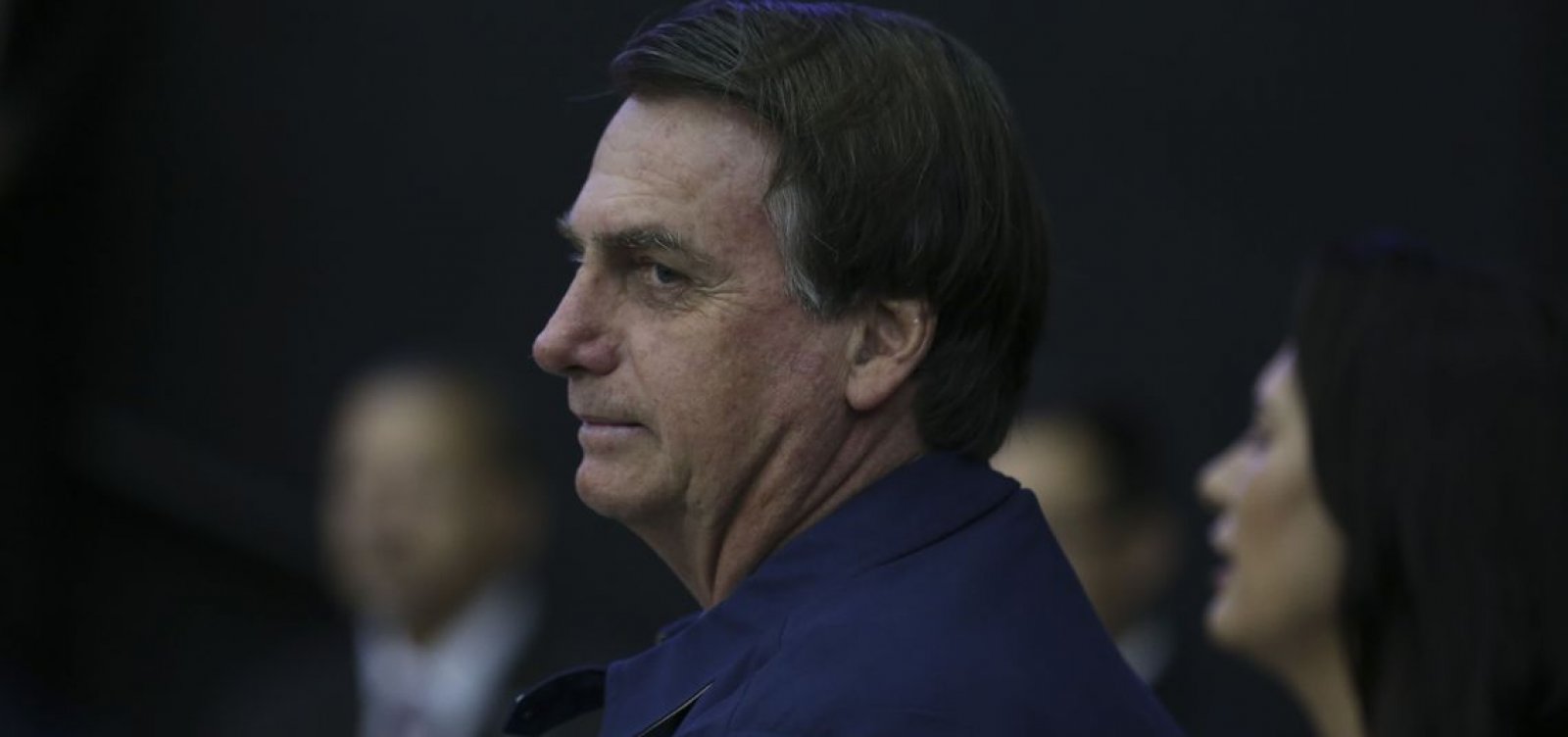 Bolsonaro retira 11 vagas da sociedade em conselho sobre drogas