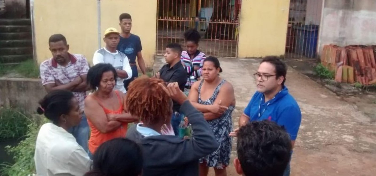 Moradores saem de casa após sirene da barragem de Pituaçu disparar 