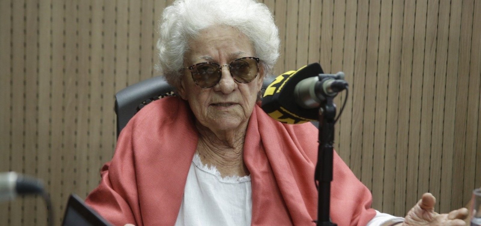'Livro não é mais objeto de desejo', diz editora Arlete Soares