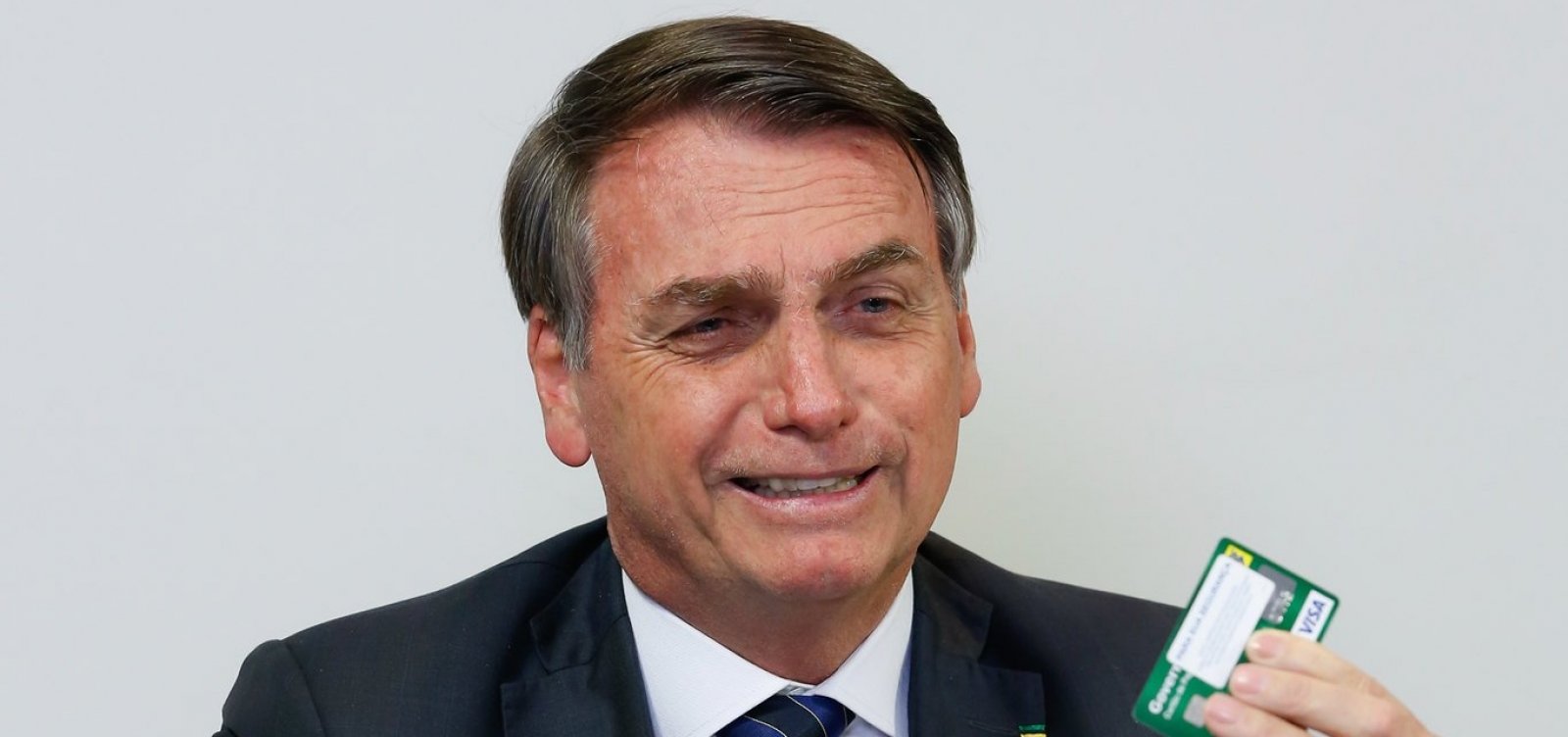 Bolsonaro sugere ‘fazer cocô dia sim, dia não’ para salvar o meio ambiente