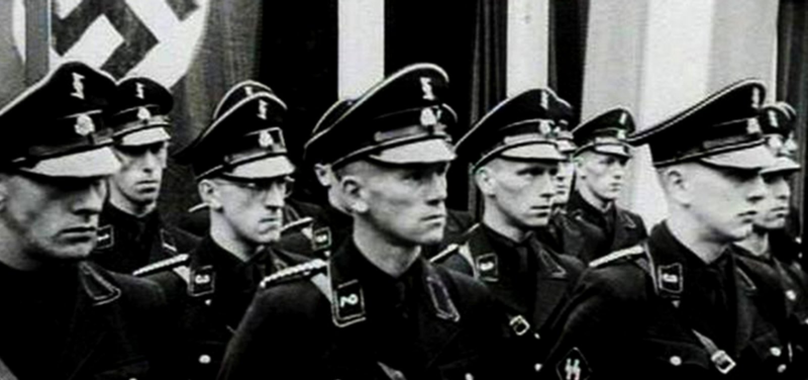 Alemanha julga ex-guarda nazista por mais de 5 mil mortes