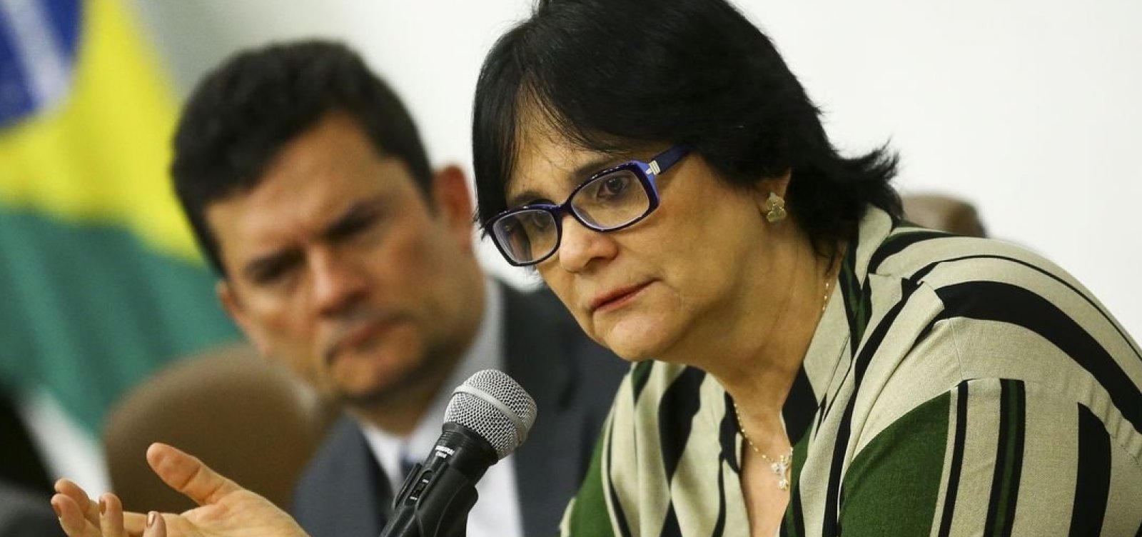 Damares Alves extingue comitês de Gênero e de Diversidade e Inclusão de seu ministério