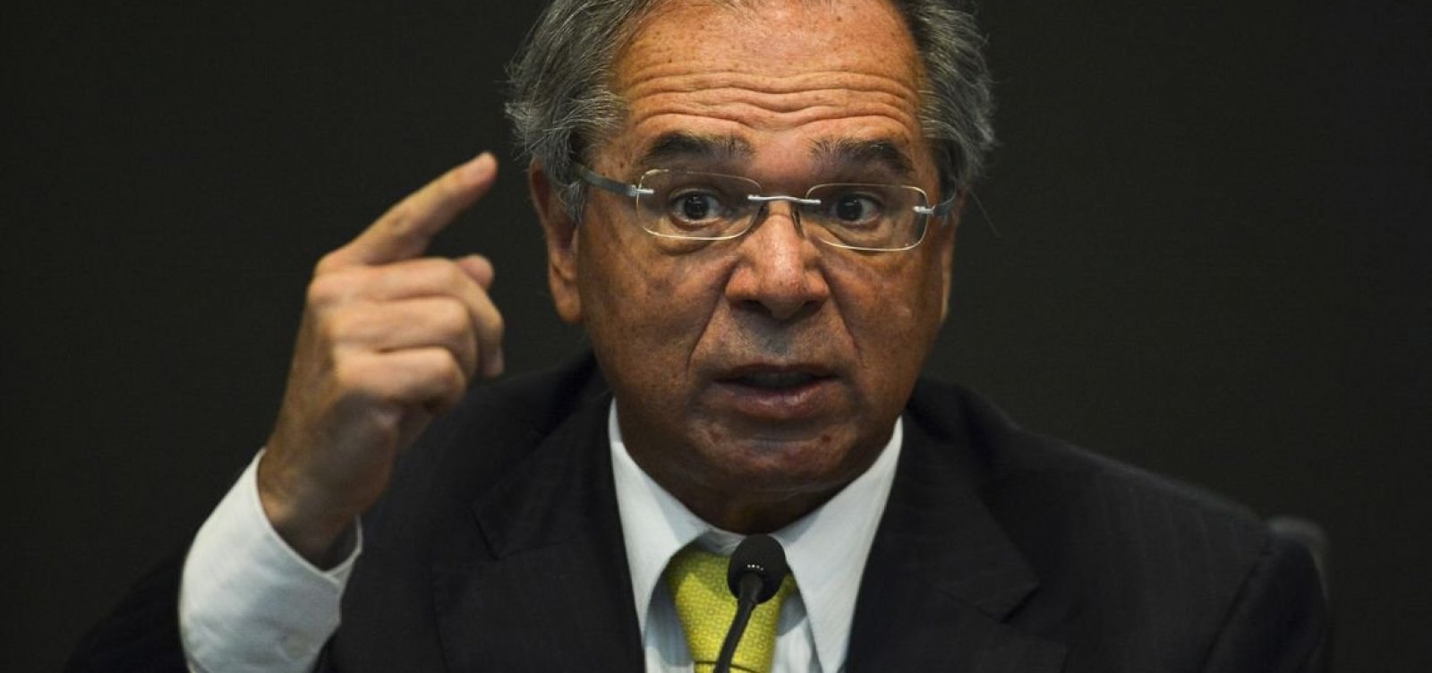 Ministério da Economia pode eliminar 170 mil cargos públicos