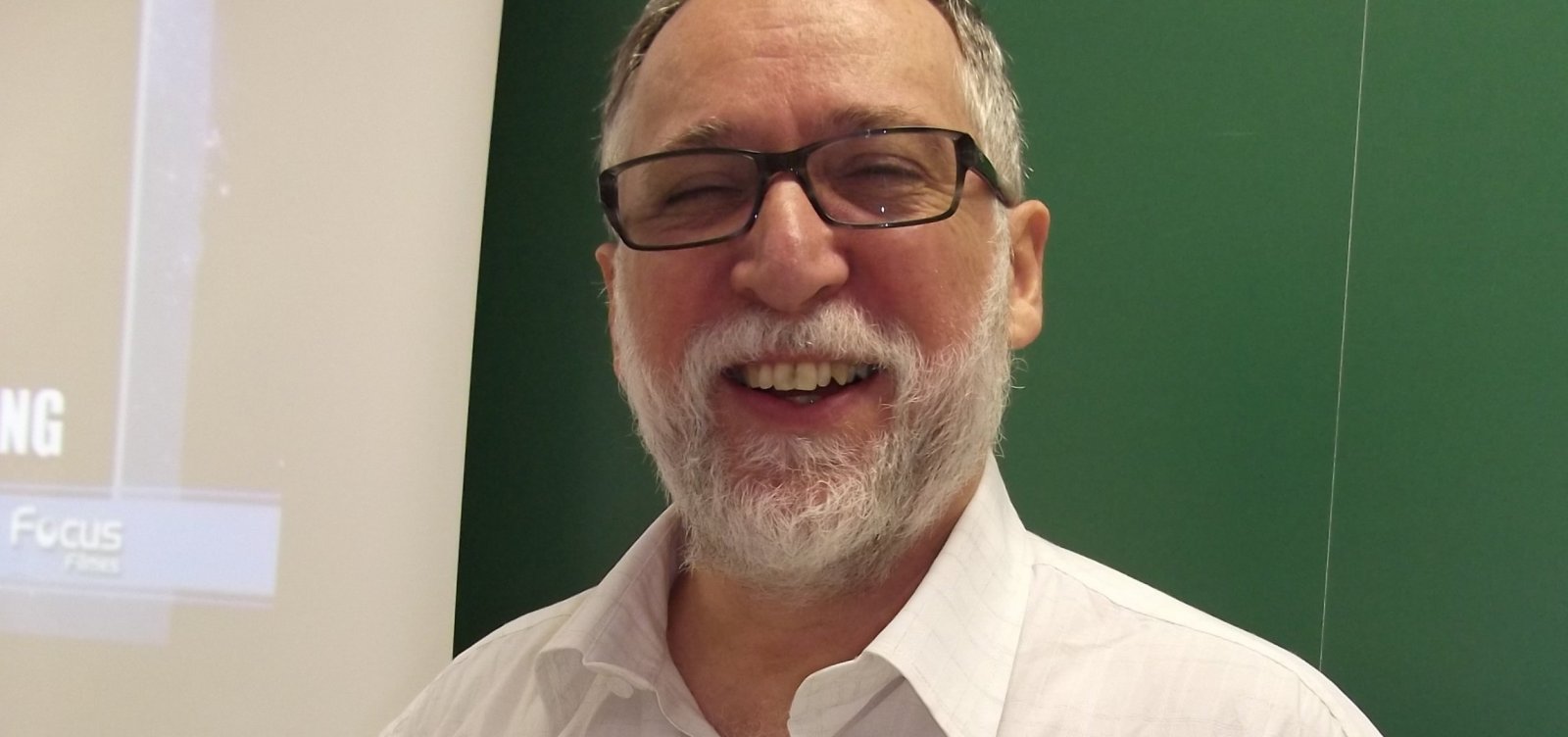 Morte de Getúlio foi 'ato político muito importante', diz professor Roberto Coelho