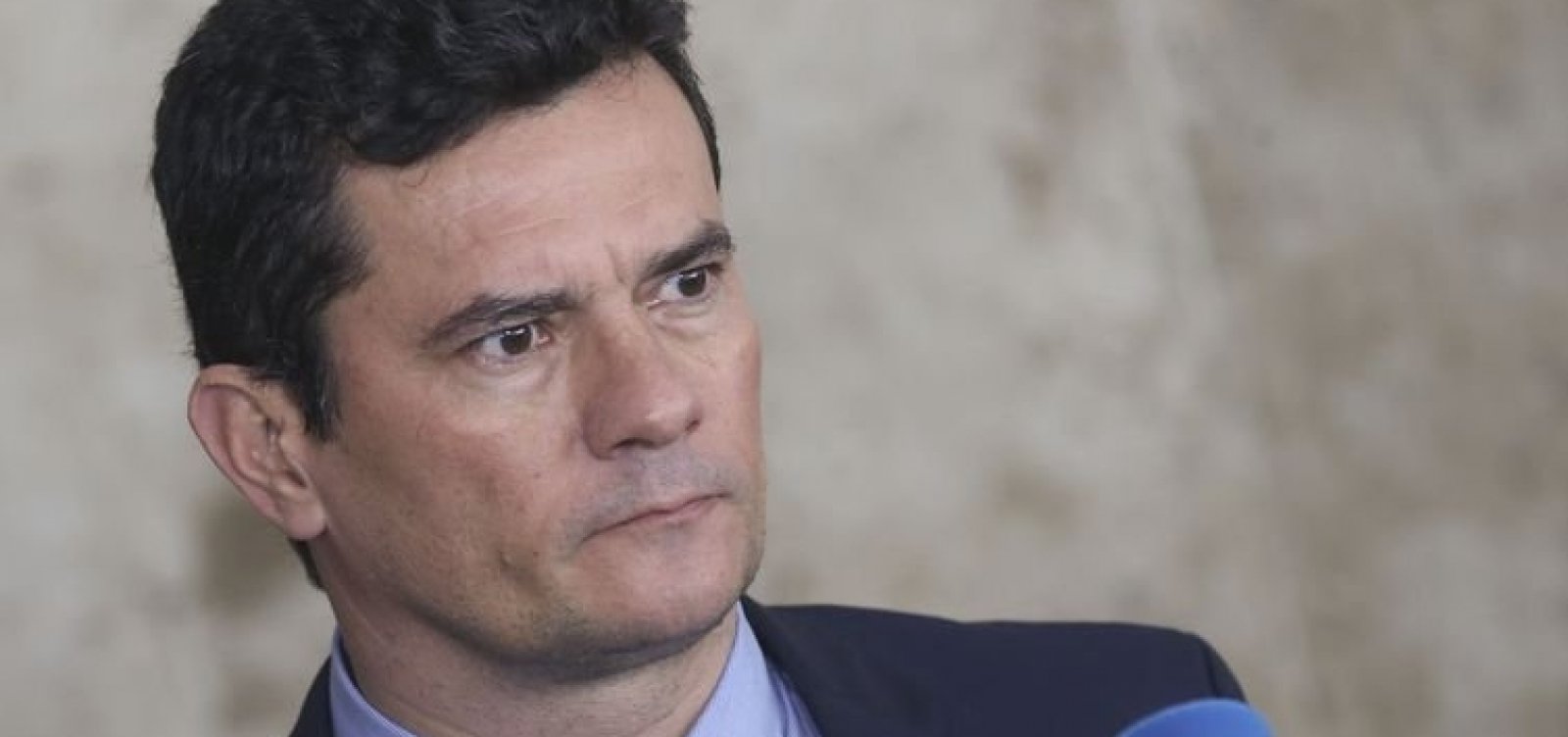 Moro vai a sede da PF que investiga Flávio Bolsonaro: ‘Visita de cortesia’