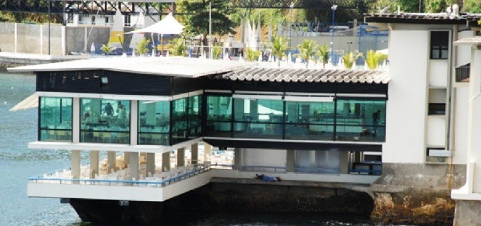 Diretoria do Yacht Clube da Bahia vai terceirizar a gestão do restaurante Veleiro