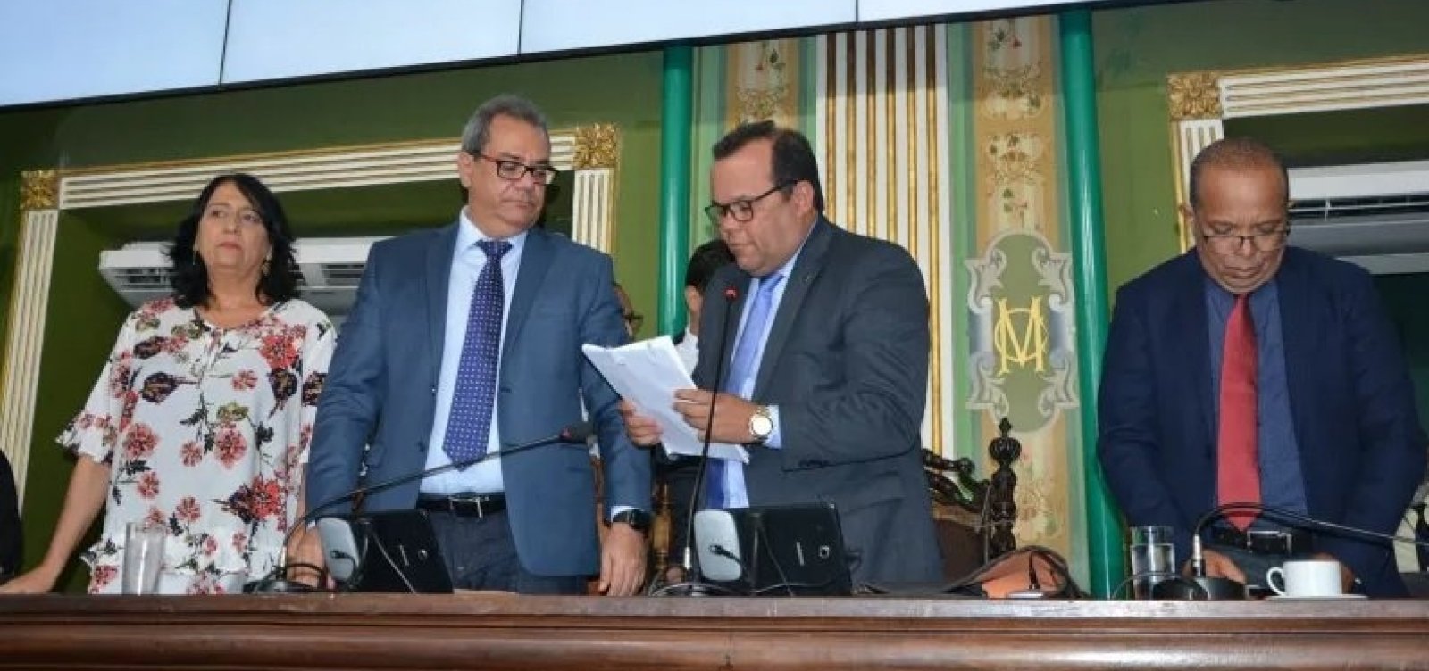 Câmara de Salvador adia votação dos vetos do prefeito ACM Neto