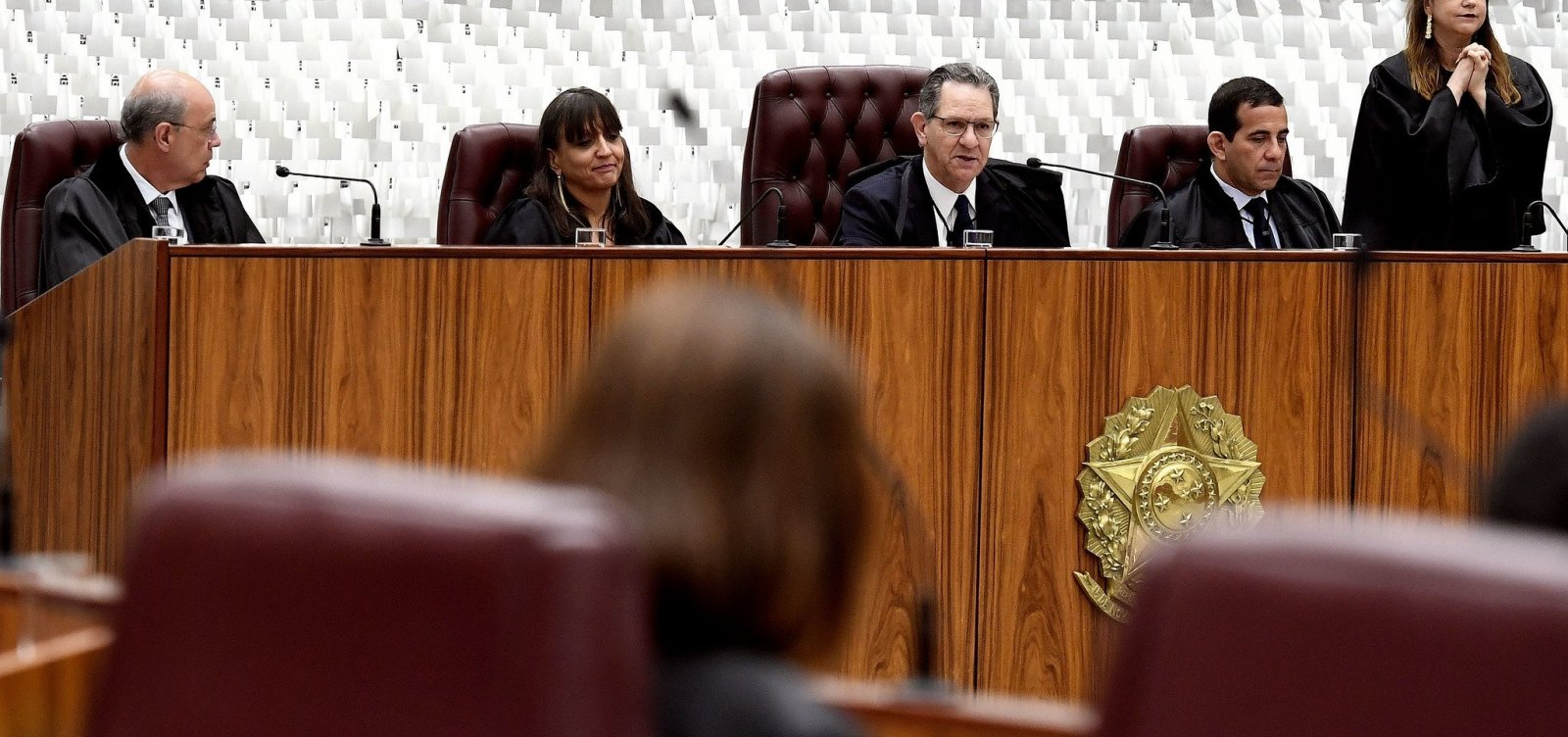 STJ aprova novo TRF em Minas e 54 cargos de desembargador no país