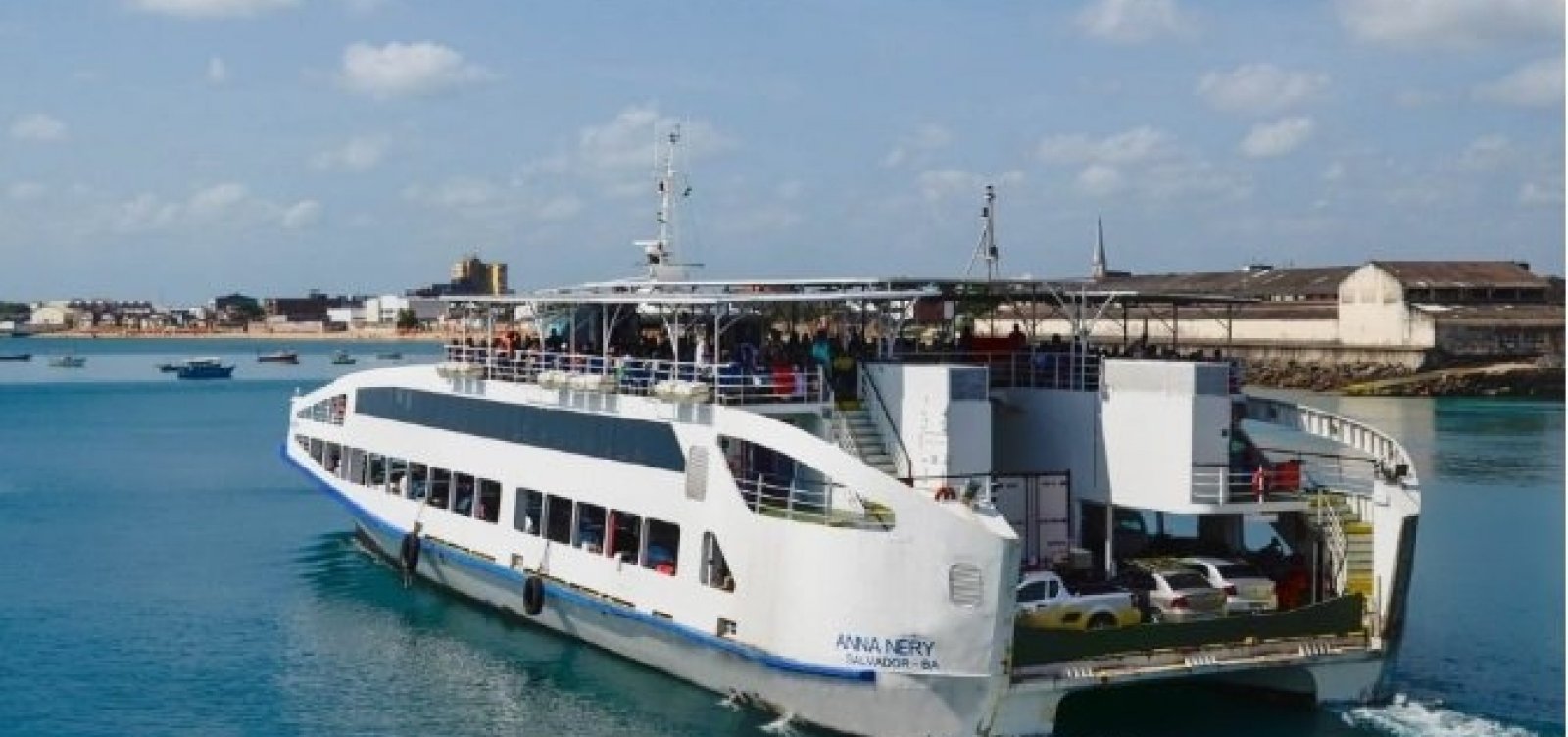 Ferry-boat funciona com nova tabela de preços a partir de amanhã