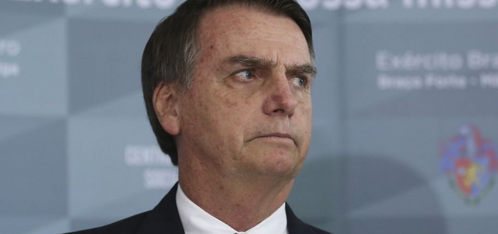  Presidente Bolsonaro ameaça deixar o PSL, diz site