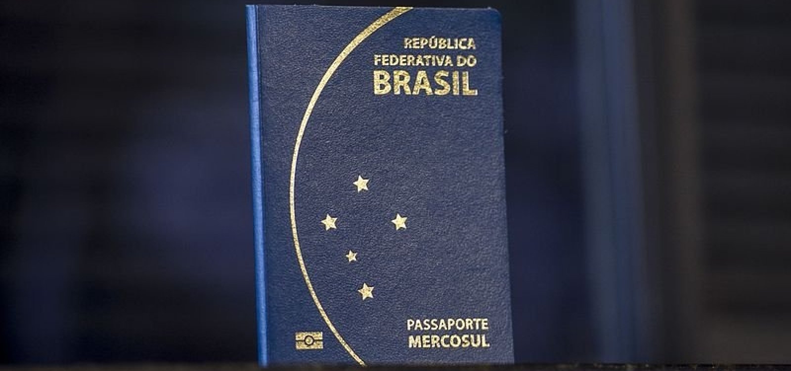 Brasil sobe em ranking de nações que mais enviam imigrantes para países ricos