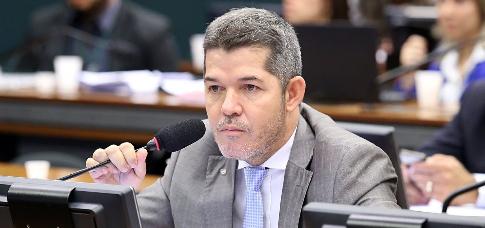 Em áudio, deputado do PSL chama Bolsonaro de ‘vagabundo’ e diz vai que ‘implodir’ o presidente