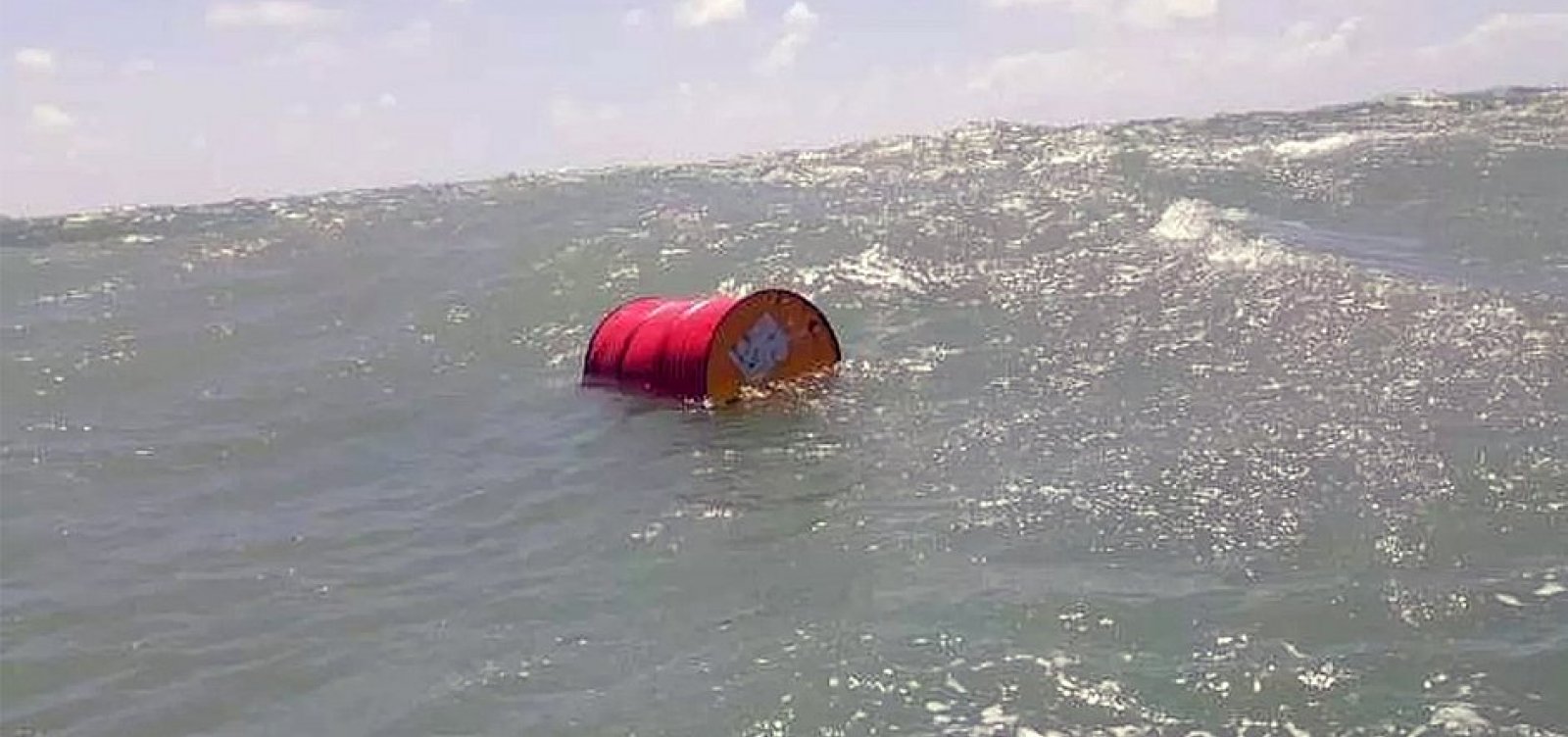 Marinha confirma que barril de óleo da Shell foi achado em Natal