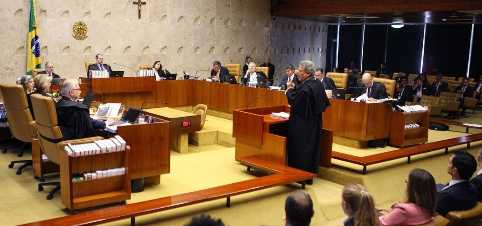 STF retoma amanhã julgamento de prisão após condenação em 2ª instância