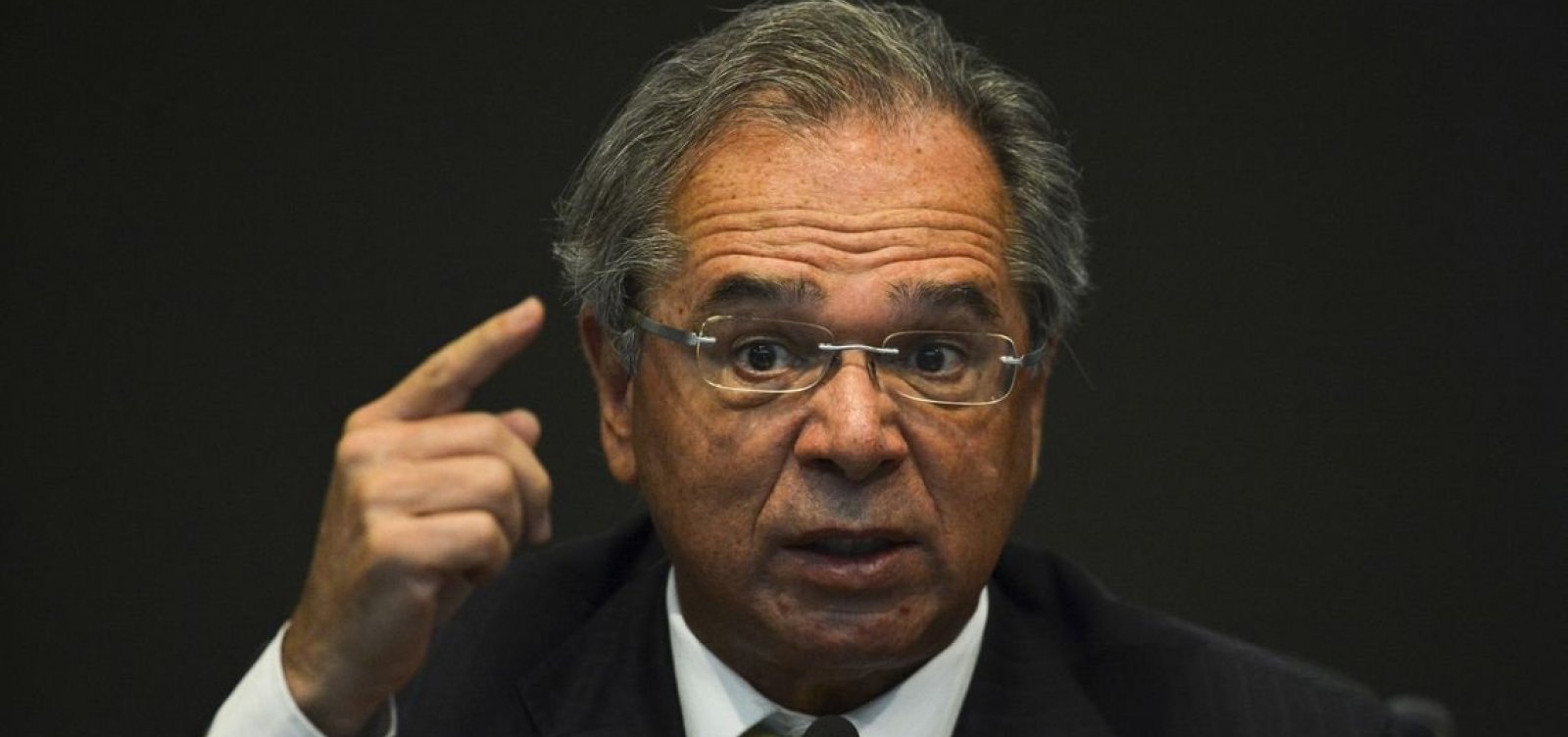 Com Chile em crise, governo brasileiro recua de sistema de capitalização da Previdência