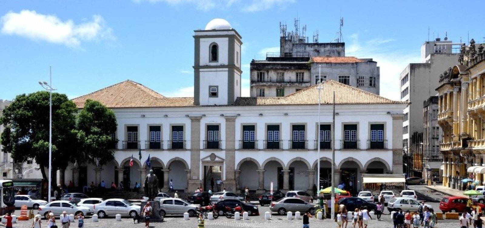 Comissão de Reparação da CMS repudia atitude da organização do navio biblioteca