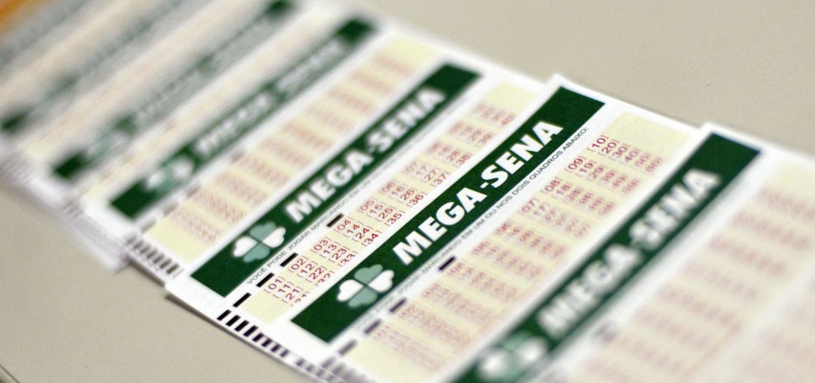 Mega-Sena acumula e pode pagar R$ 35 milhões na quarta-feira