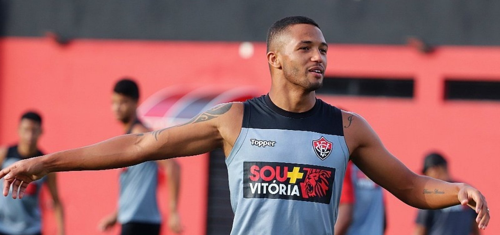 'O time suportou todas as dificuldades', diz Felipe Garcia após Vitória vencer a Ponte Preta