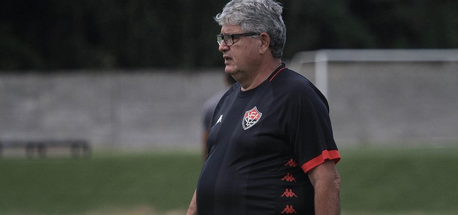 Geninho elogia desempenho do Vitória diante da Ponte Preta e valoriza resultado: 'Importantíssimo'