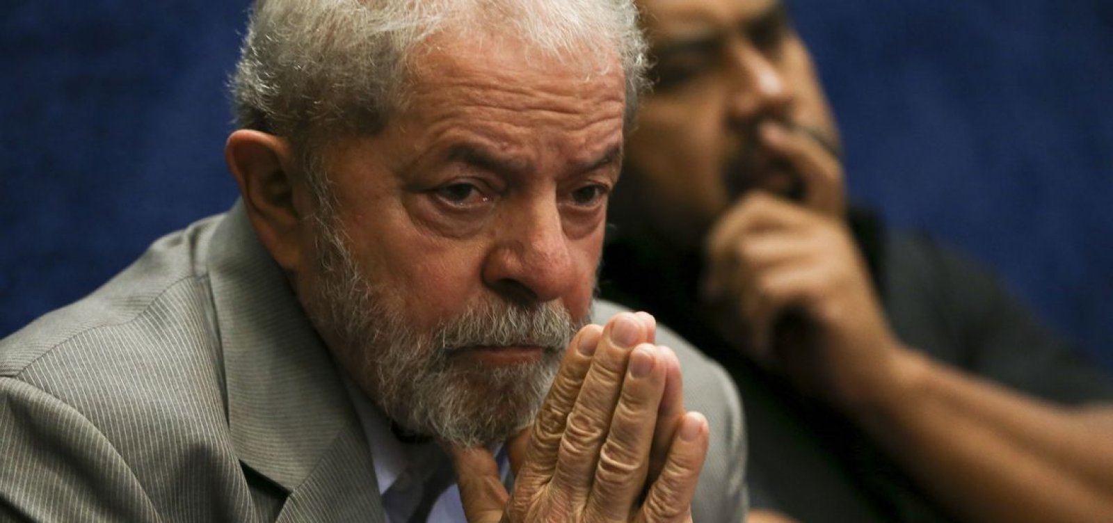STJ aceita pedido de Lula e suspende julgamento sobre sítio de Atibaia no TRF-4