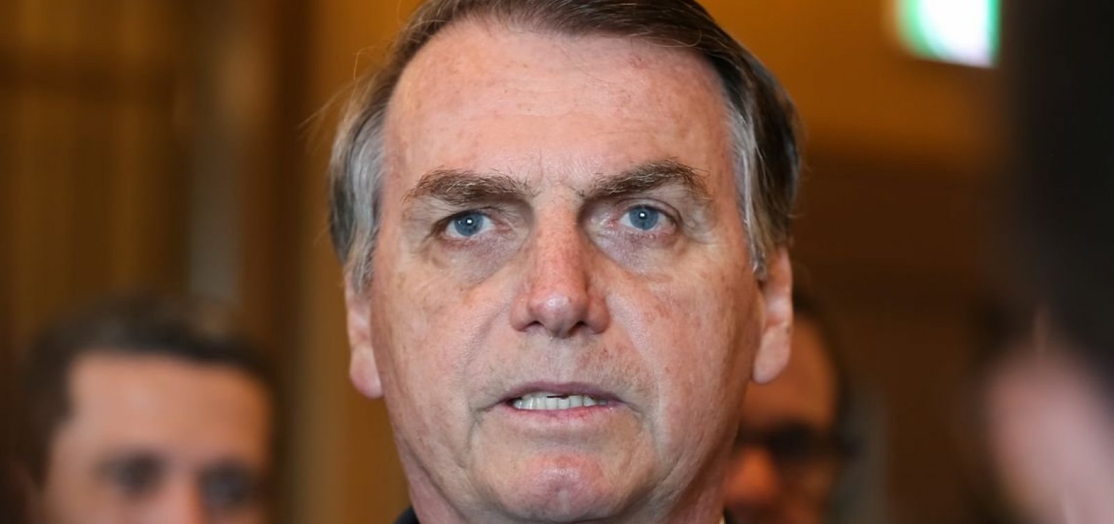 Bolsonaro diz que porteiro é quem menos tem culpa por citação no caso Marielle
