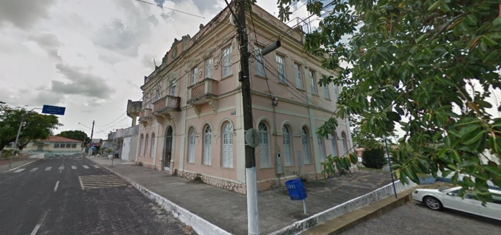 Pojuca: ex-prefeito é denunciado por irregularidades em licitação