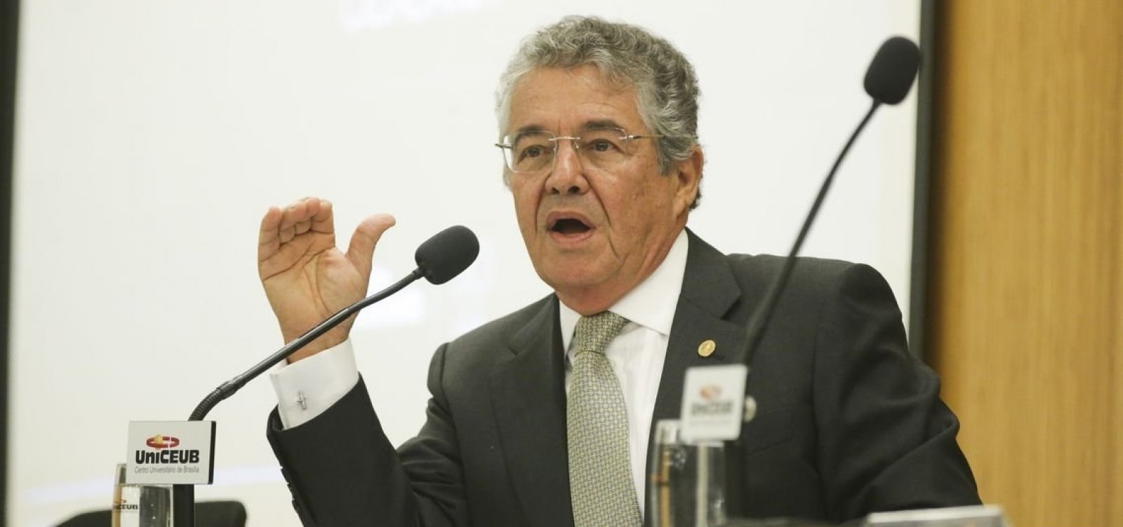 'Estão solapando a democracia', diz Marco Aurélio sobre fala de Eduardo