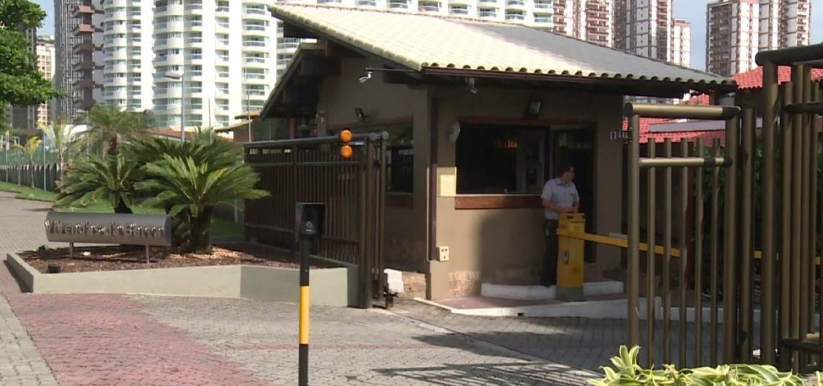 MP-RJ ignorou eventual adulteração em gravações da portaria de Bolsonaro