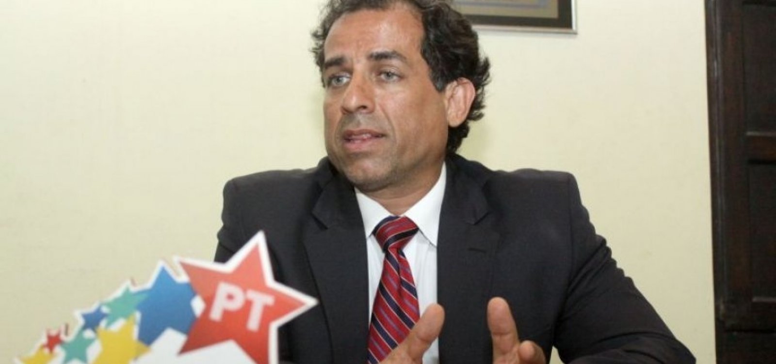 Santo Amaro: Justiça suspende julgamento de contas de Ricardo Machado pela Câmara