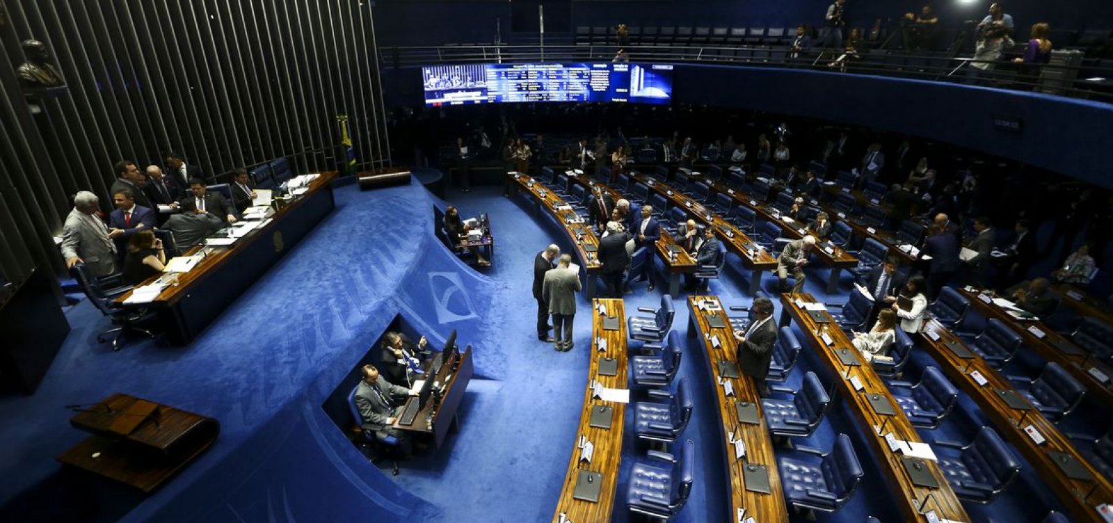 Senado aprova texto-base da PEC paralela da Previdência em primeiro turno