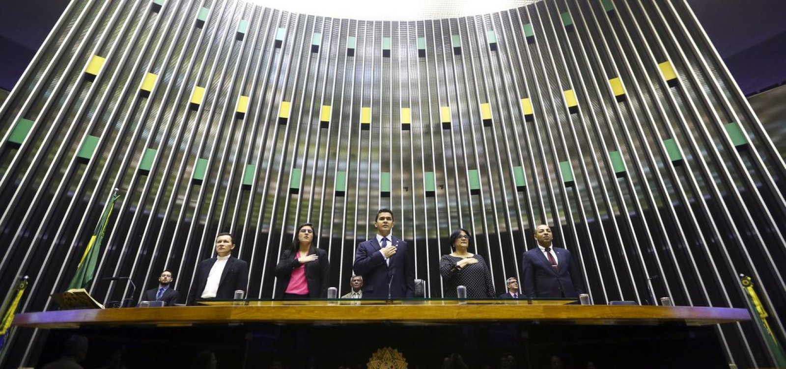 Proposta que permite usar Lei Rouanet para financiar evento de igreja avança na Câmara
