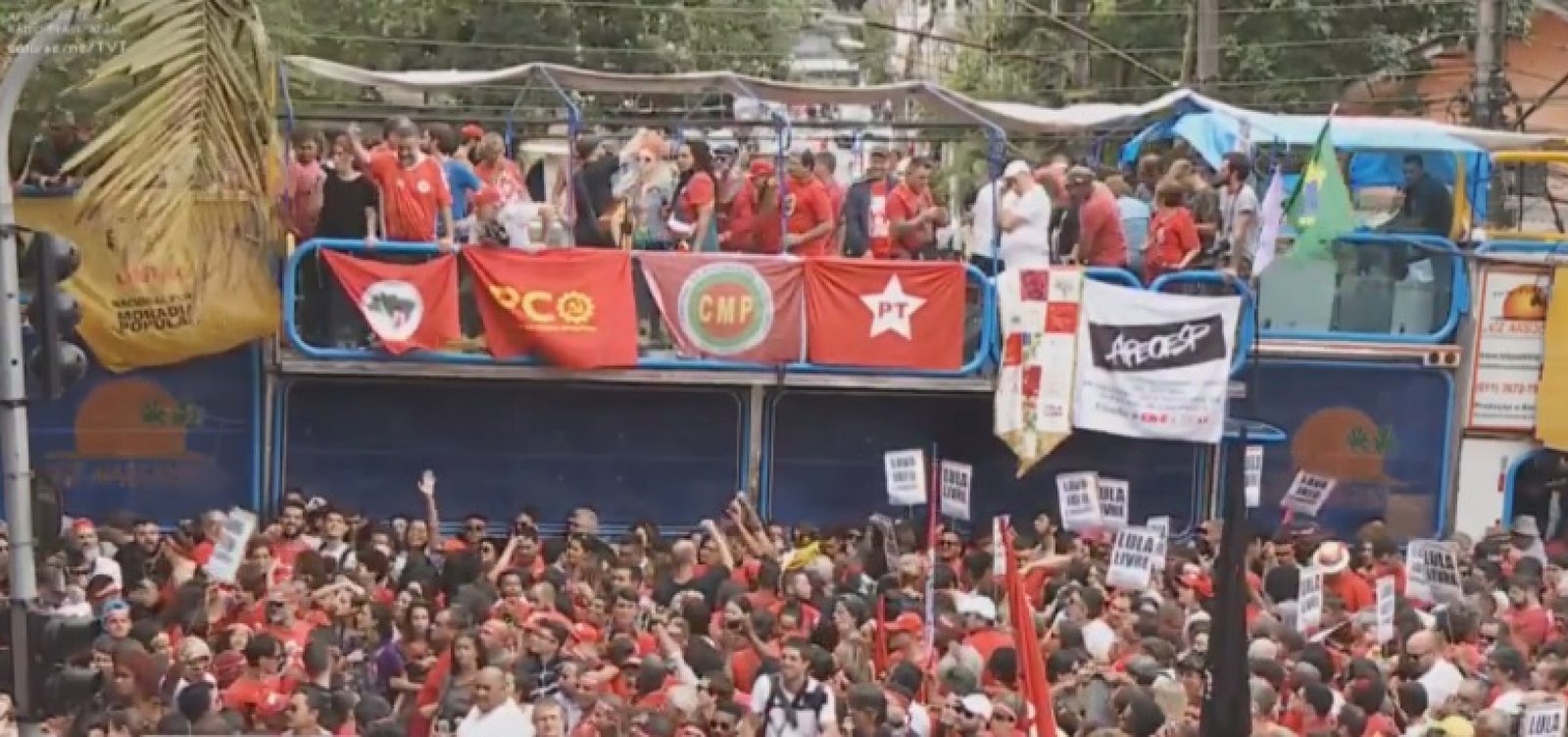 Ao vivo: Lula chega ao Sindicato dos Metalúrgicos nesta tarde