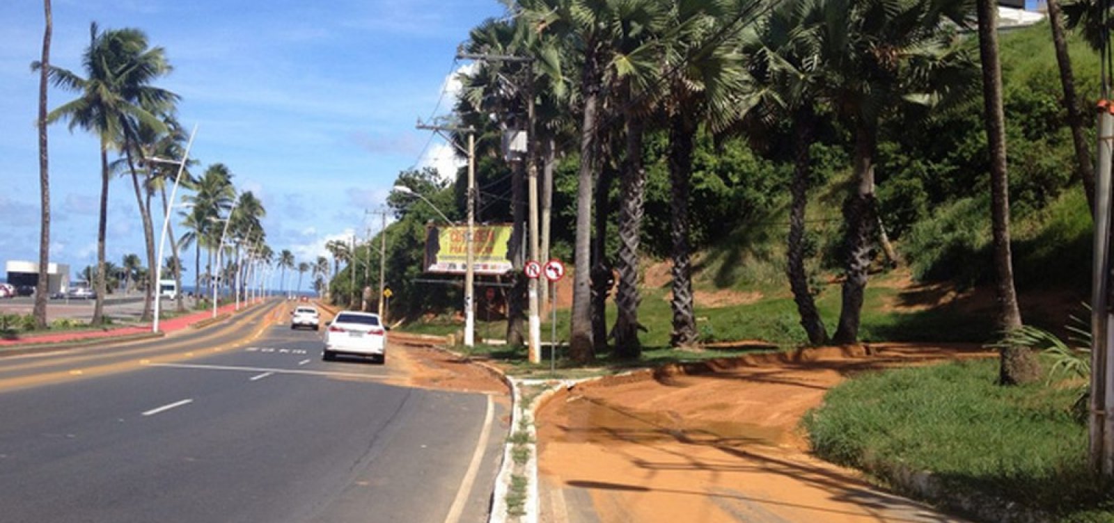 Trânsito é interditado em trecho da Avenida Oceânica